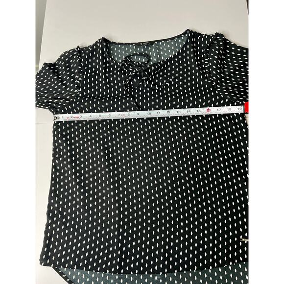 VAN HEUSEN Size Large Printed Top with Tie-Up Neckline Long Sleeve B&W - Picture 16 of 16